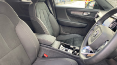 Volvo XC40 2.0 B4P Plus Dark 5dr Auto Petrol Estate